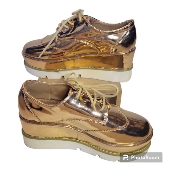 Asos Gold Blogger Metallic Gold Boat Platform Shoe US Women's Size 5.5 or UK Siz - Picture 1 of 12